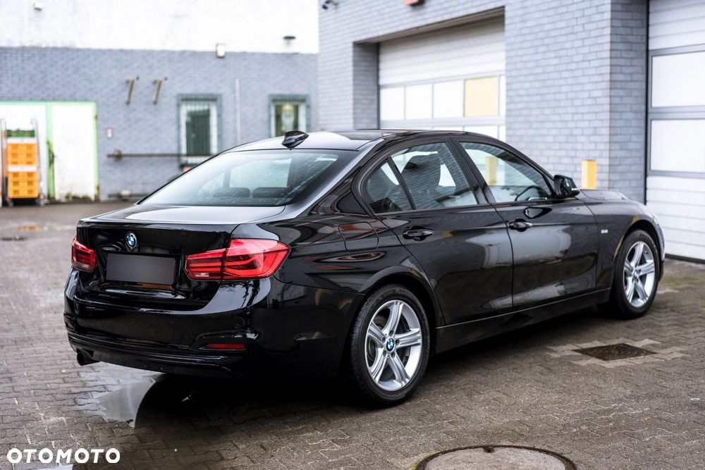 BMW Seria 3 318i Advantage - 4