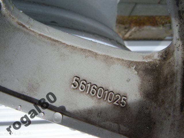 VW GOLF SPORTVAN PASSAT FELGA 561601025 IDEAŁ - 2