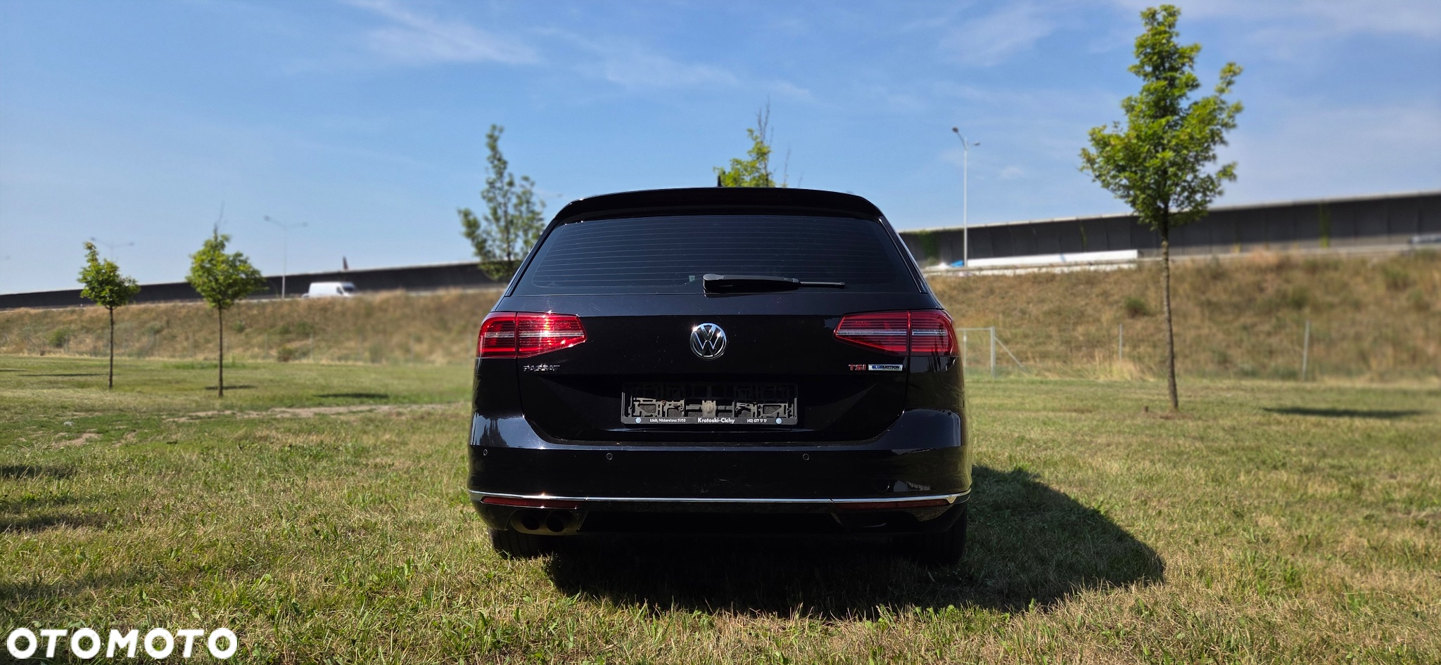 Volkswagen Passat 1.8 TSI BMT Highline - 13