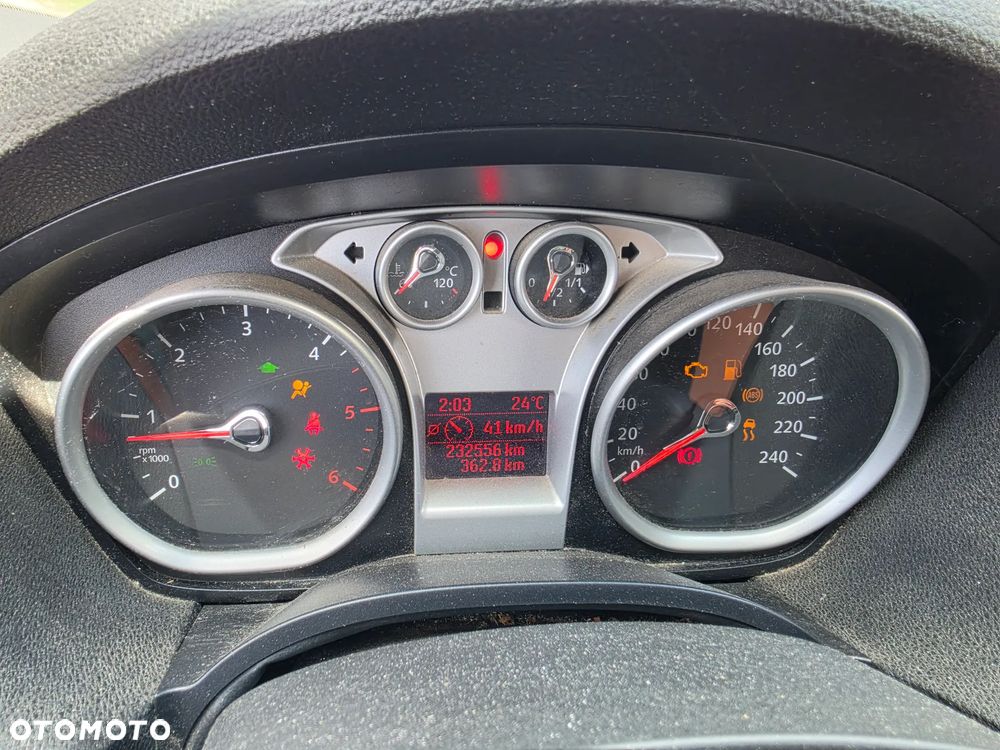 Ford Kuga 2.0 TDCi 2x4 Champions Edition - 9