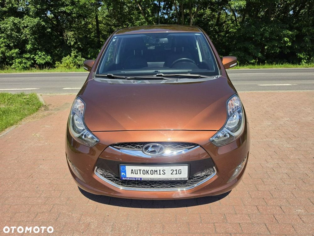 Hyundai ix20 - 12