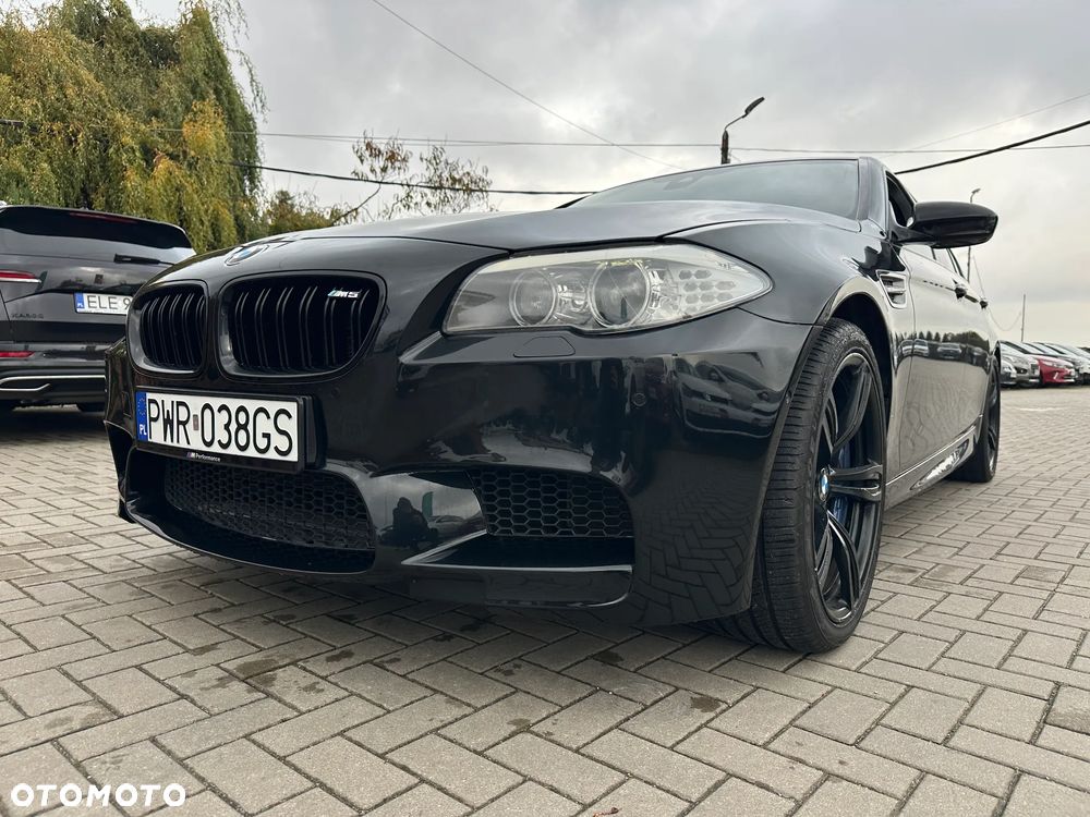 BMW M5 - 32