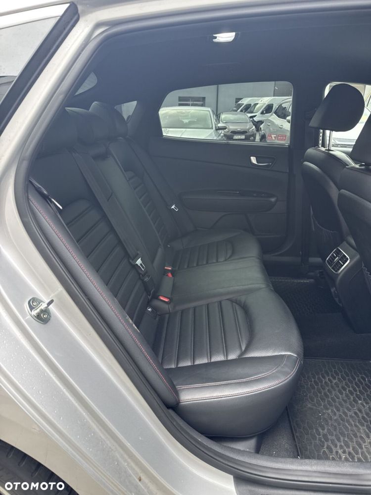 Kia Optima 2.0 T-GDI GT - 34