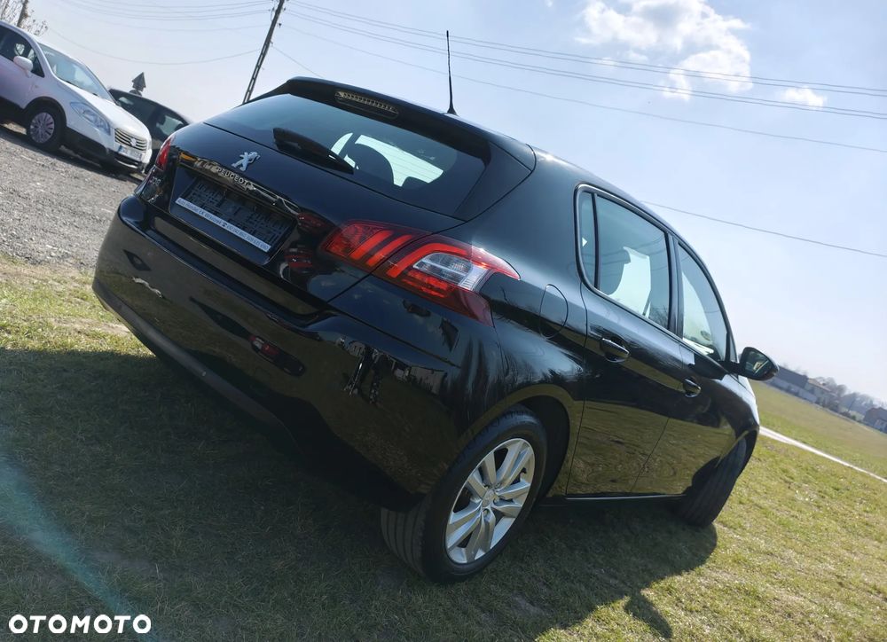 Peugeot 308 125 THP Active - 21