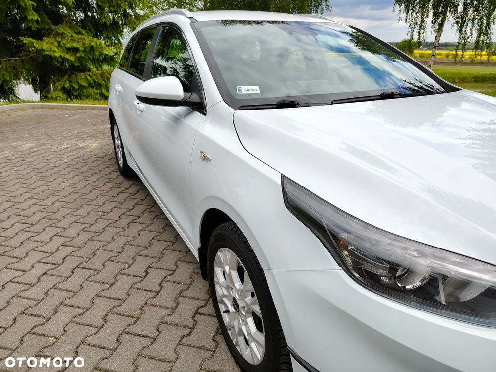 Kia Ceed 1.5 T-GDI Business Line - 10