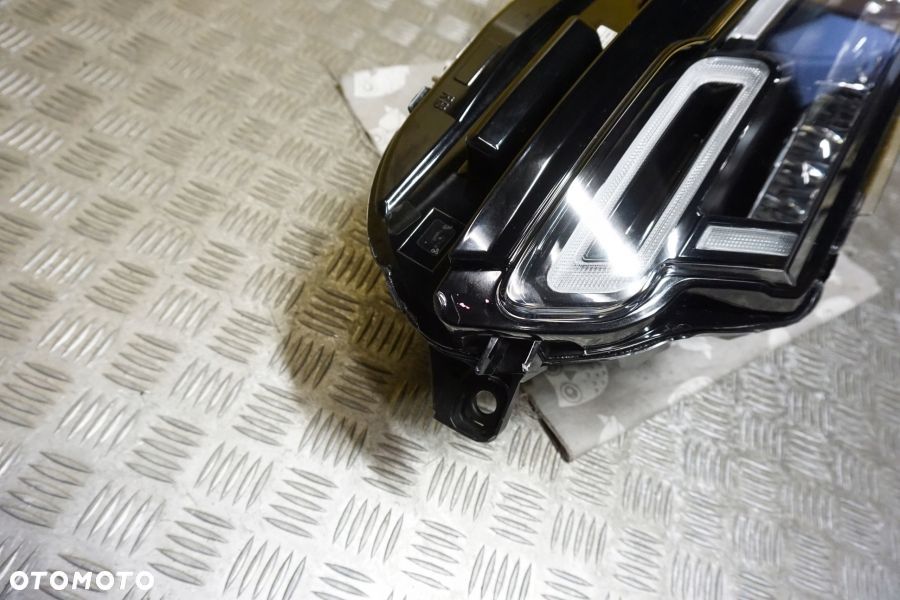 RANGE ROVER L560 VELAR 2017- REFLEKTOR LAMPA MID LED PRAWA 10PIN USA - 16