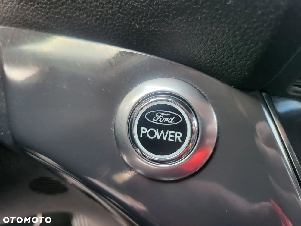 Ford Kuga 2.0 TDCi 4x4 Individual - 25