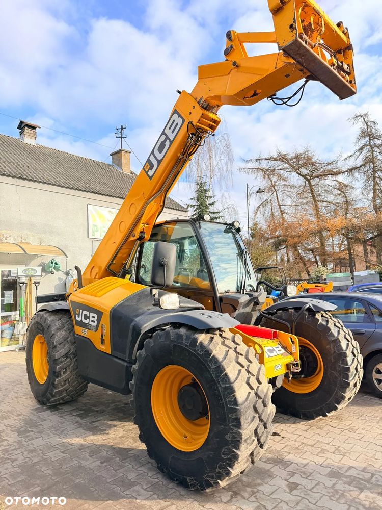 JCB 541-70 Agri Super - 6