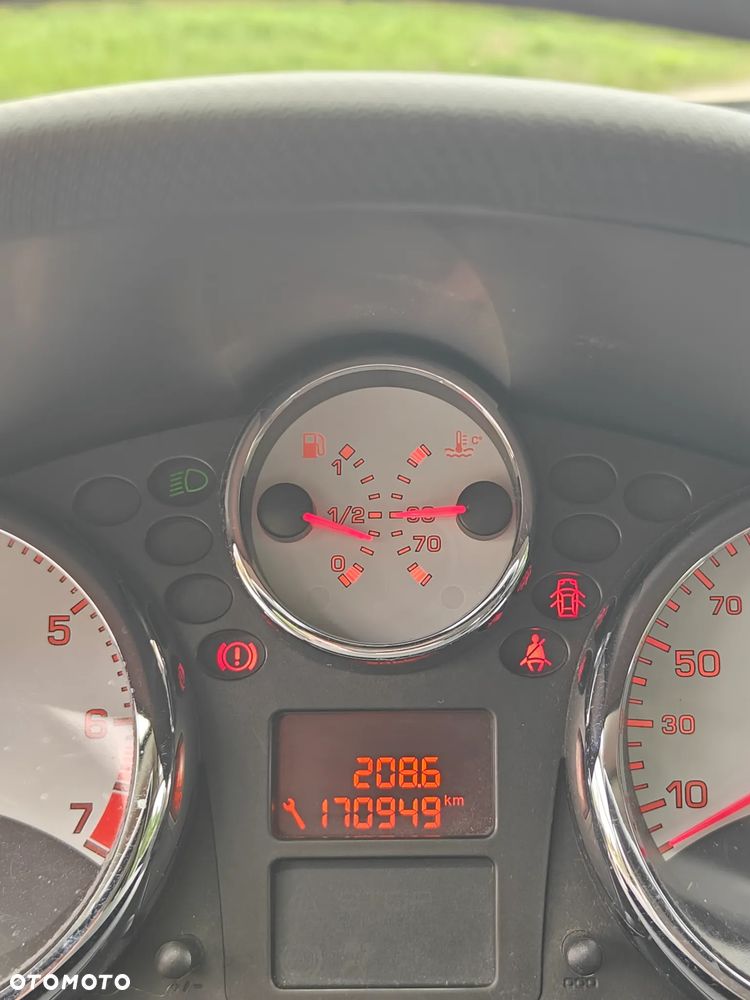 Peugeot 207 1.4 16V Trendy - 11