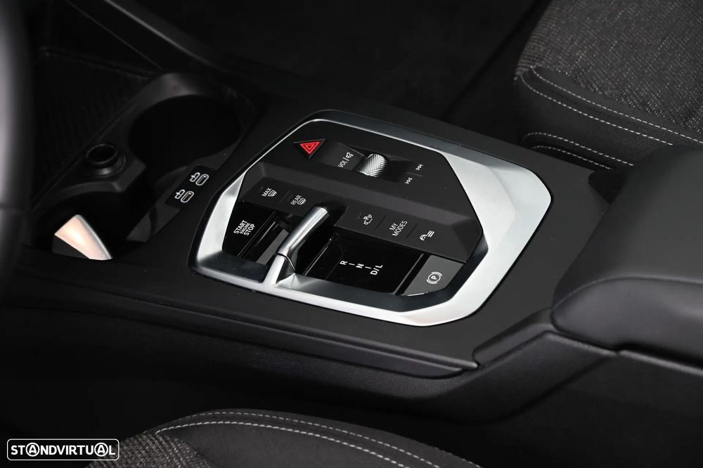 BMW 116 Standard - 22
