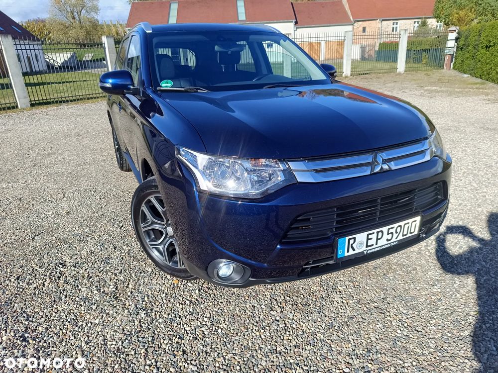 Mitsubishi Outlander 2.0 2WD Diamant Edition - 8