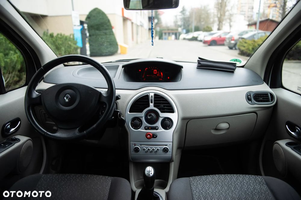 Renault Modus 1.2 16V Dynamique - 28