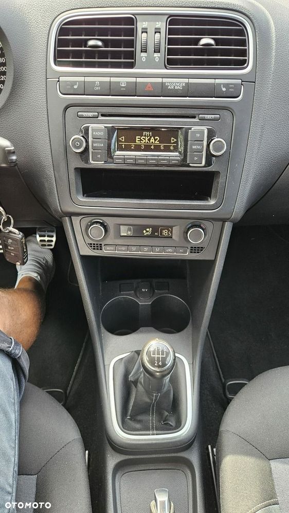 Volkswagen Polo - 24