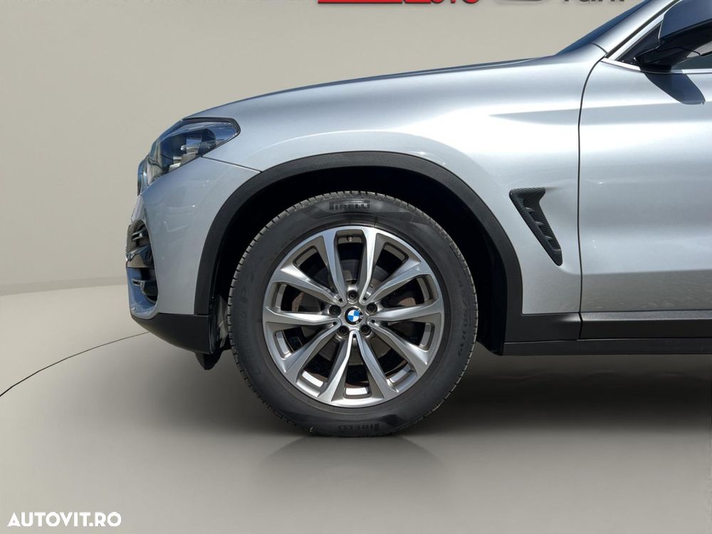 BMW X3 sDrive18d AT MHEV - 34