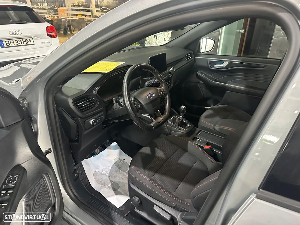 Ford Kuga 1.5 EcoBoost ST-Line - 8