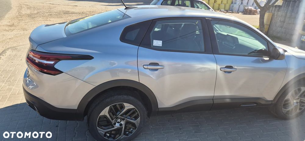 Citroën C4X 1.2 PureTech Business Edition S&S EAT8 - 17