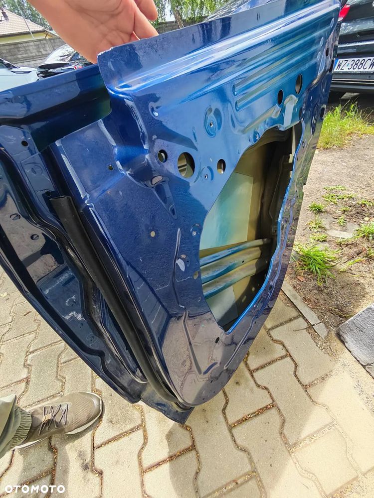 Tesla Model Y 2023 – komplet blacharski: maska + drzwi prawe przód i tył - 17