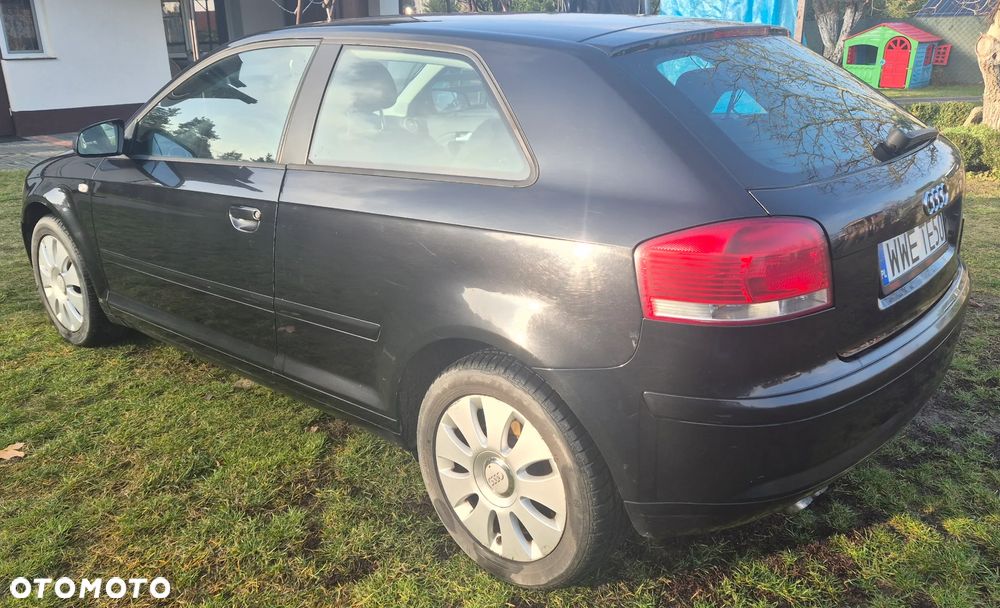 Audi A3 3-drzwiowe 1.9 TDI Ambition - 4