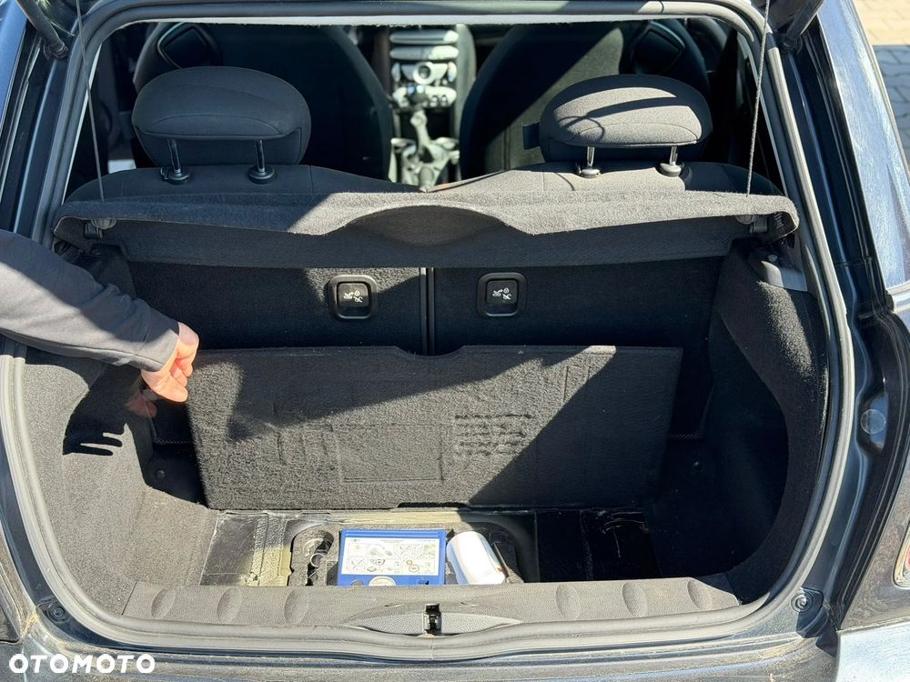 MINI ONE Standard - 16