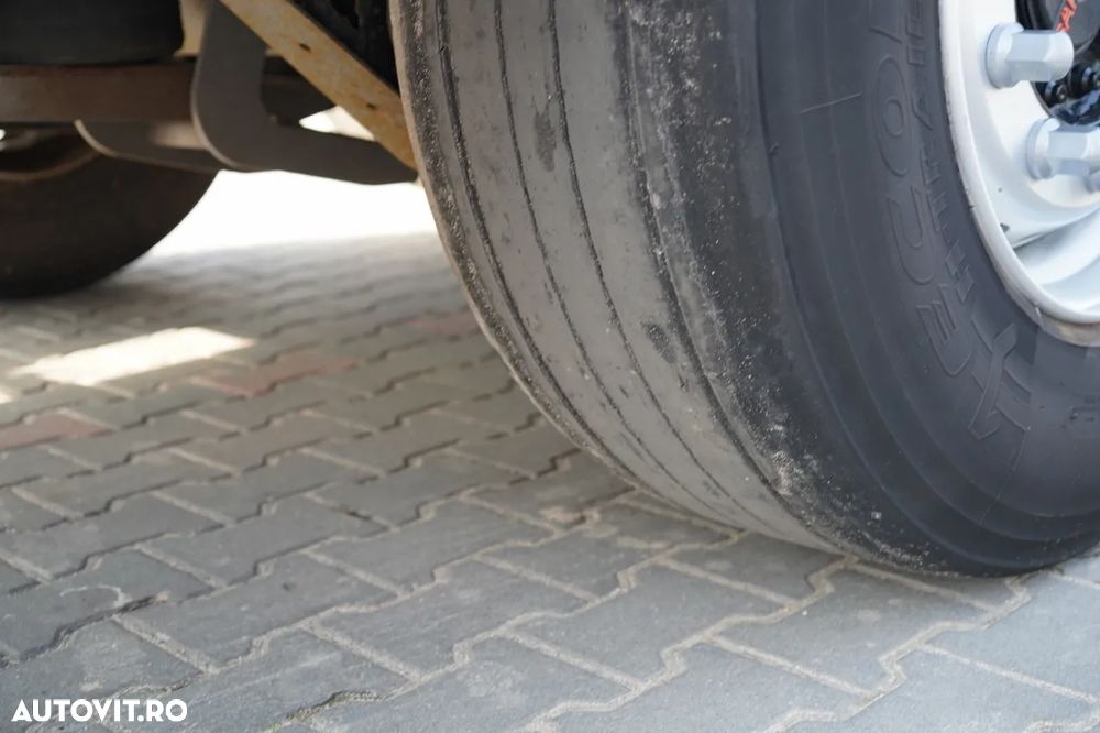 Wielton CORTINĂ / STANDARD / PONT CULISANT / PLAFON CULISANT / SAF - 26