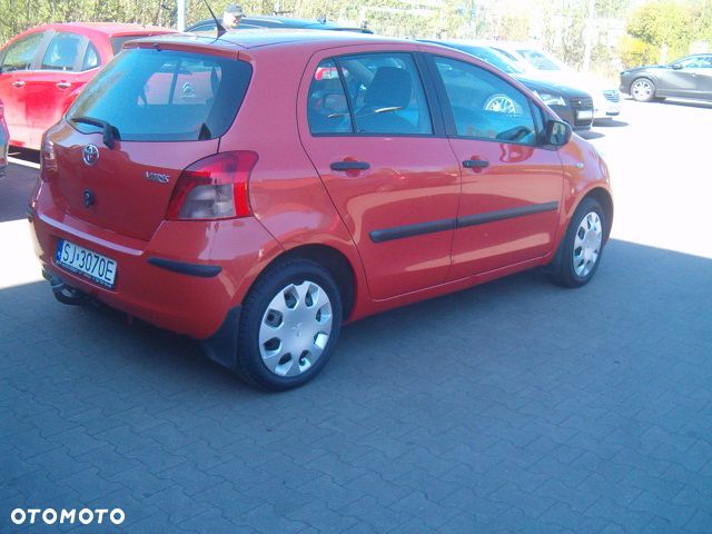 Toyota Yaris - 3