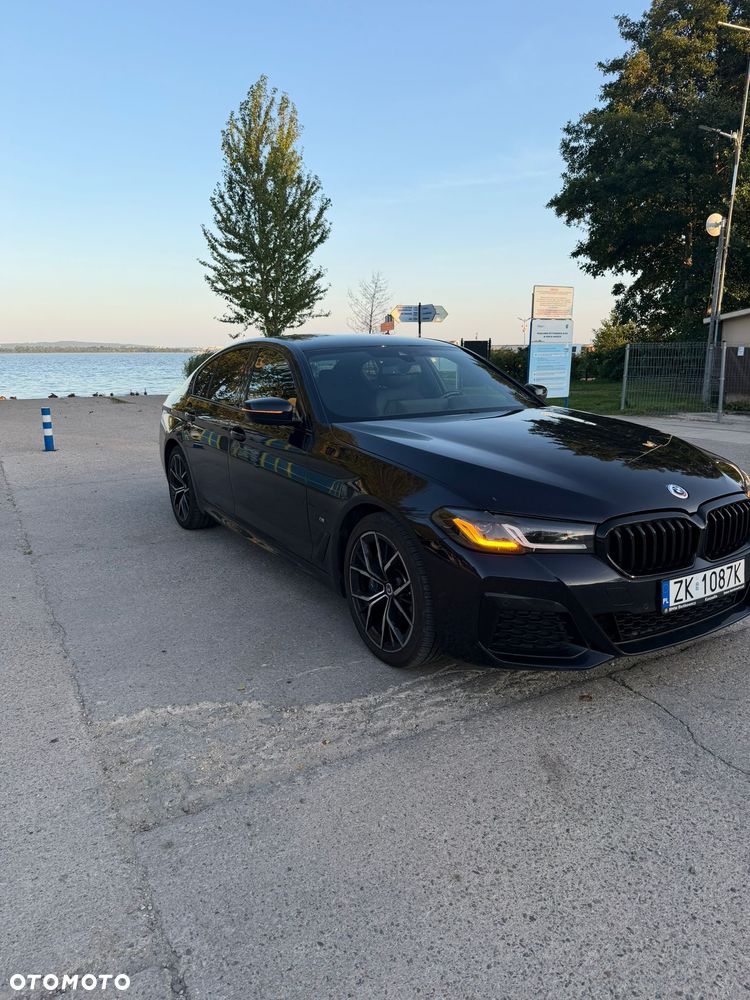 BMW Seria 5 520d xDrive MHEV M Sport sport - 9