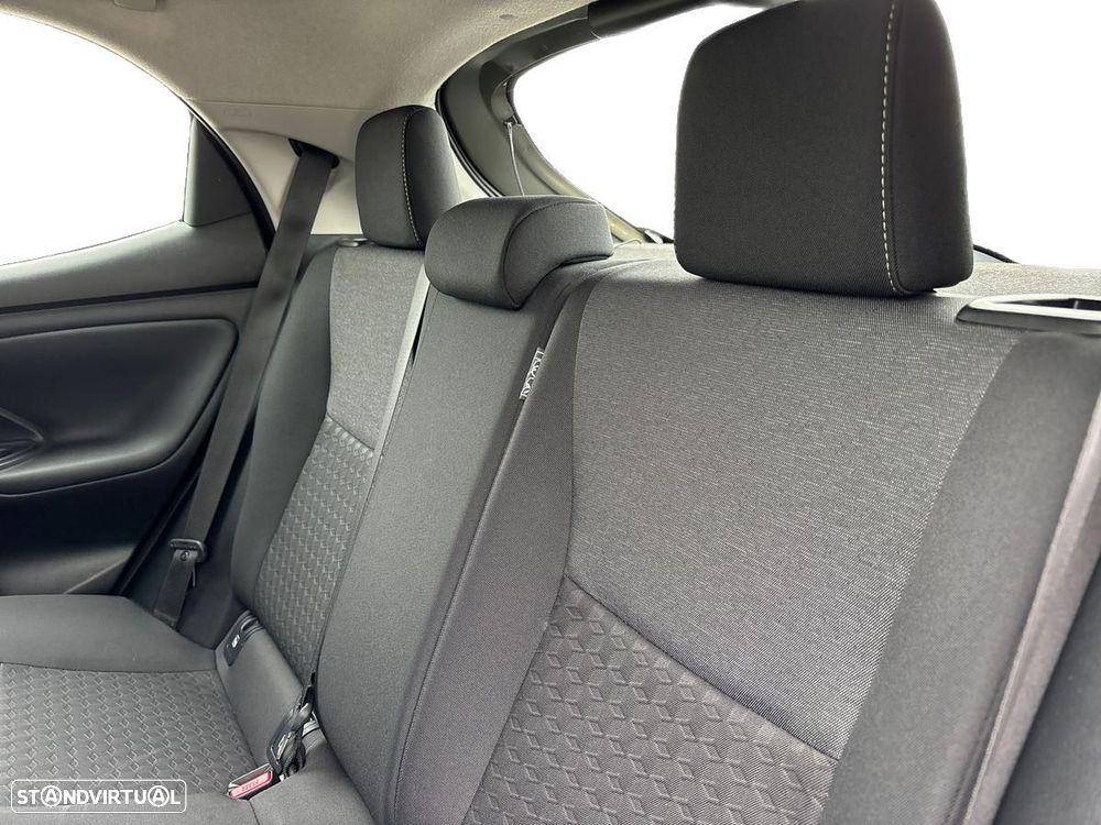 Toyota Yaris 1.0 VVT-i Comfort Plus - 12