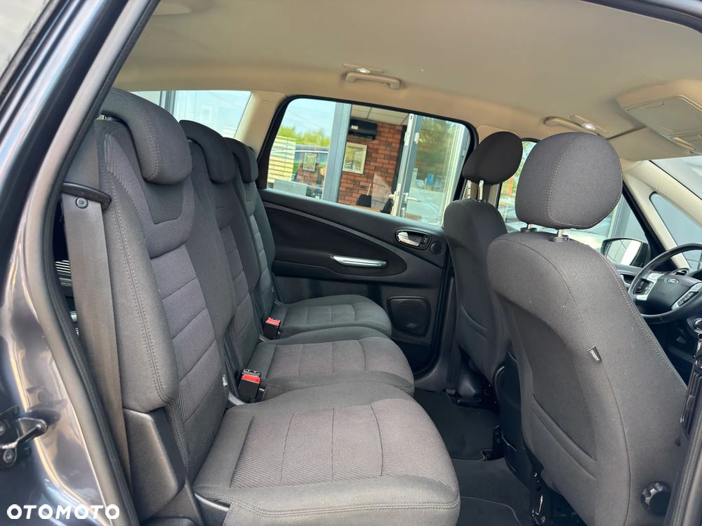 Ford S-Max 2.0 Titanium - 22