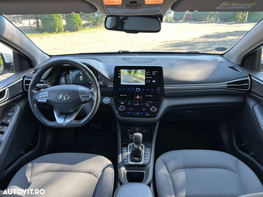 Hyundai IONIQ 1.6 GDI Style - 9