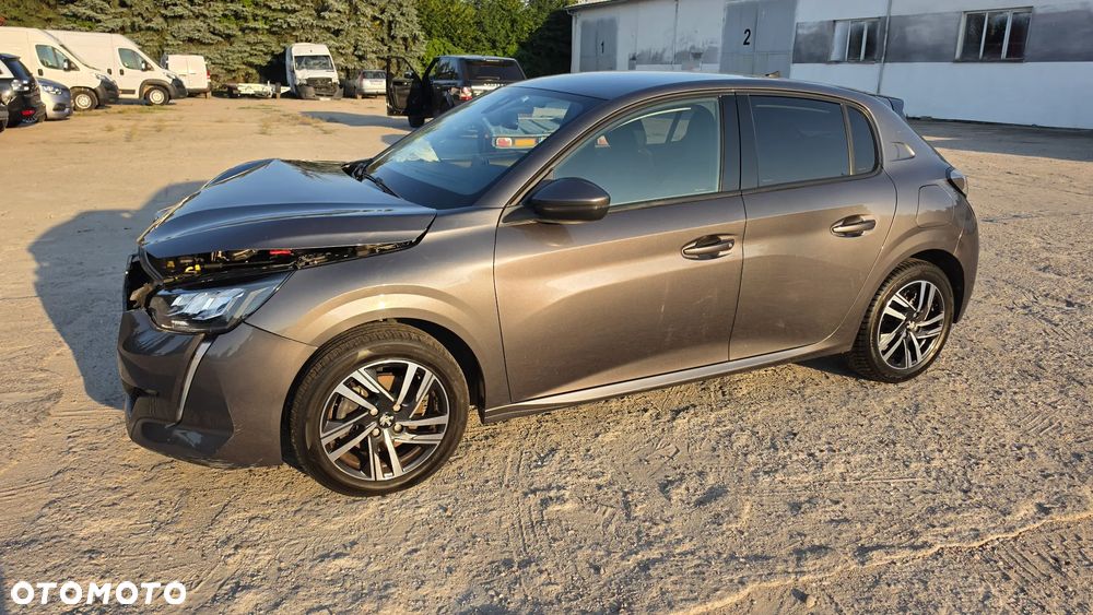 Peugeot 208 1.2 PureTech GPF Allure S&S - 6