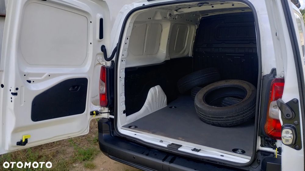 Toyota PROACE CITY - 7
