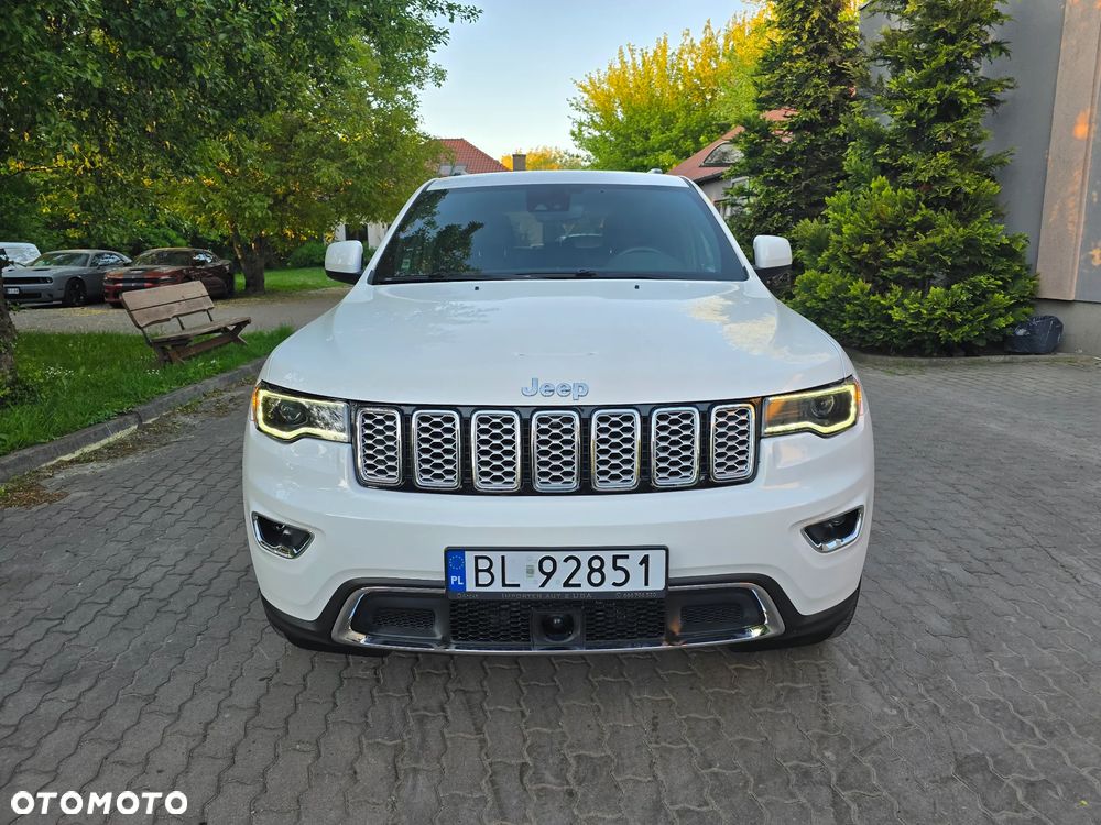 Jeep Grand Cherokee - 29