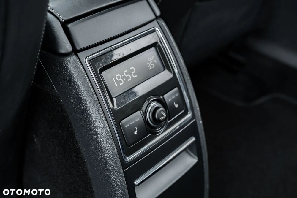 Skoda Superb 3.6 V6 4x4 DSG Elegance - 20