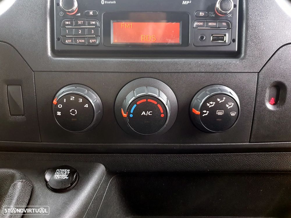 Renault Master III Fase II 2.3 dCi L2H3 3.5T - 19