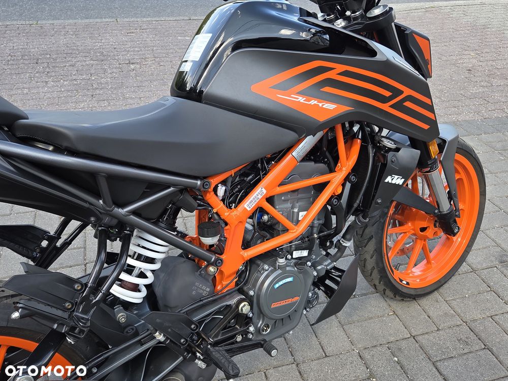 KTM Duke 125 - 17