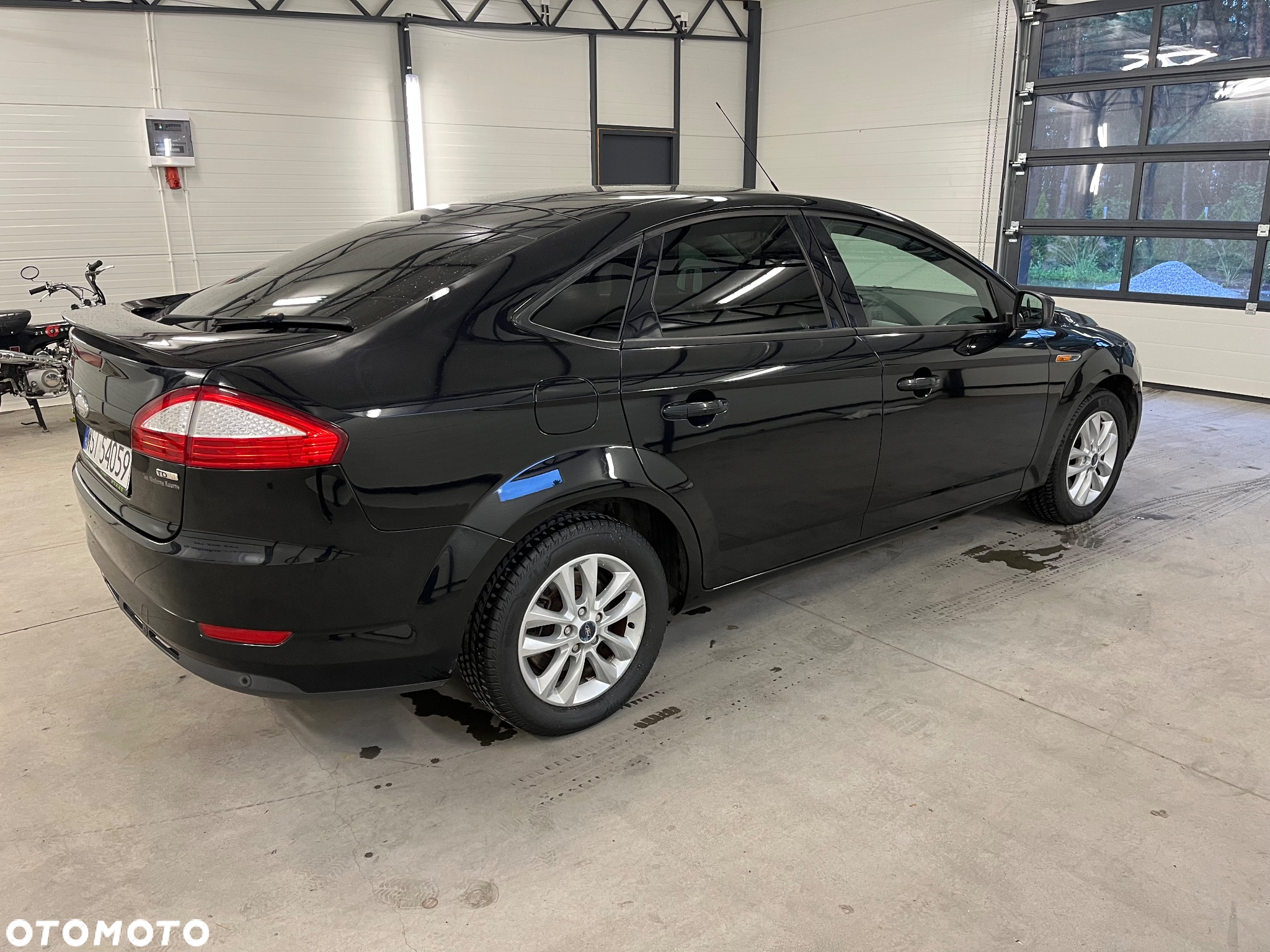 Ford Mondeo 1.8 TDCi Ghia - 9