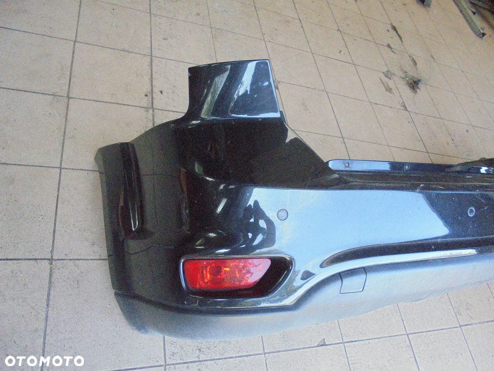 Fiat Freemont zderzak tył  kolor czarny PXR - 4