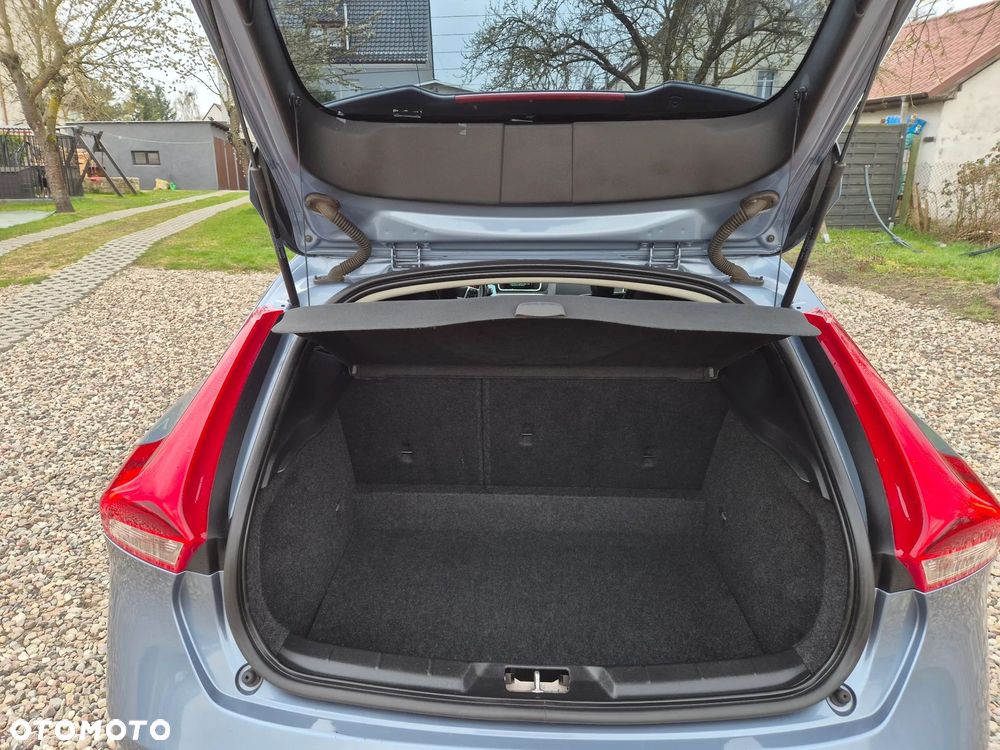 Volvo V40 D3 Geartronic Inscription - 12