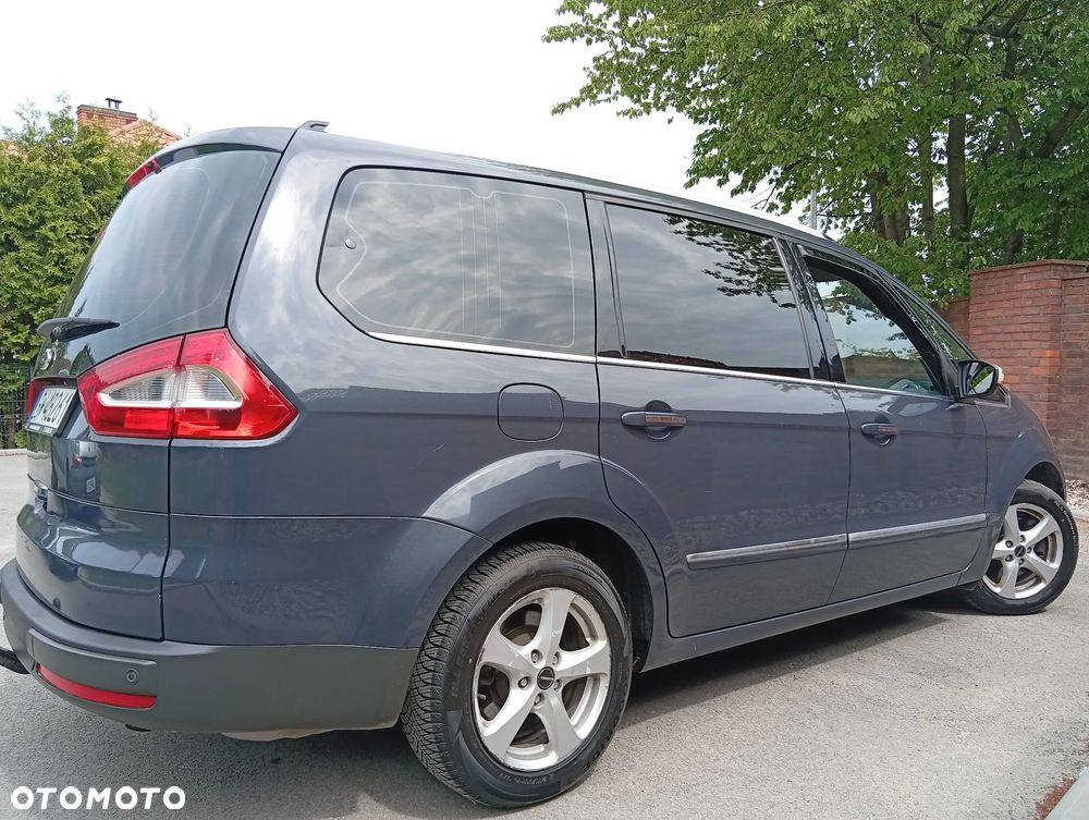 Ford Galaxy - 6