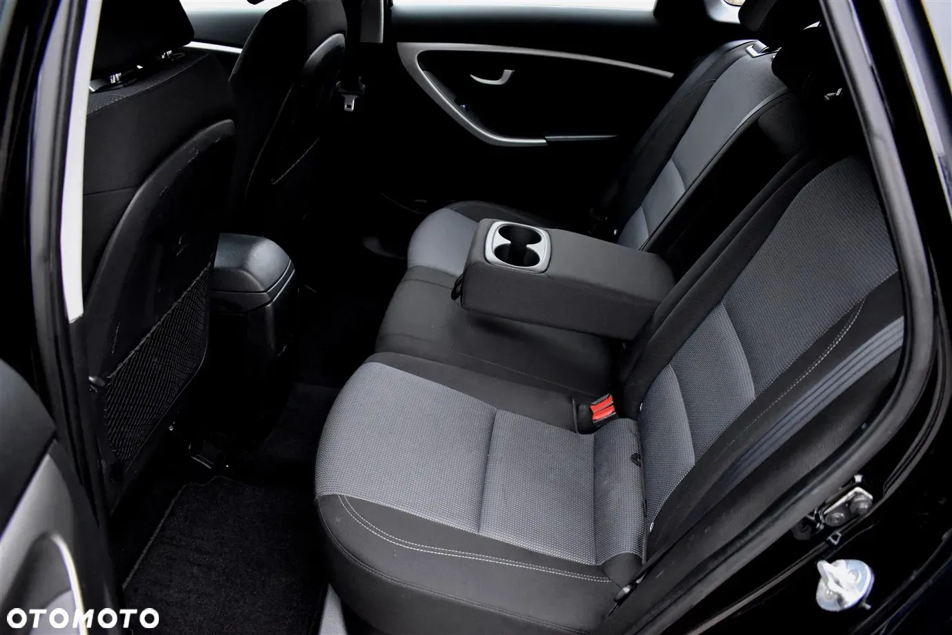Hyundai i30 i30cw 1.6 CRDi Automatik Style - 15