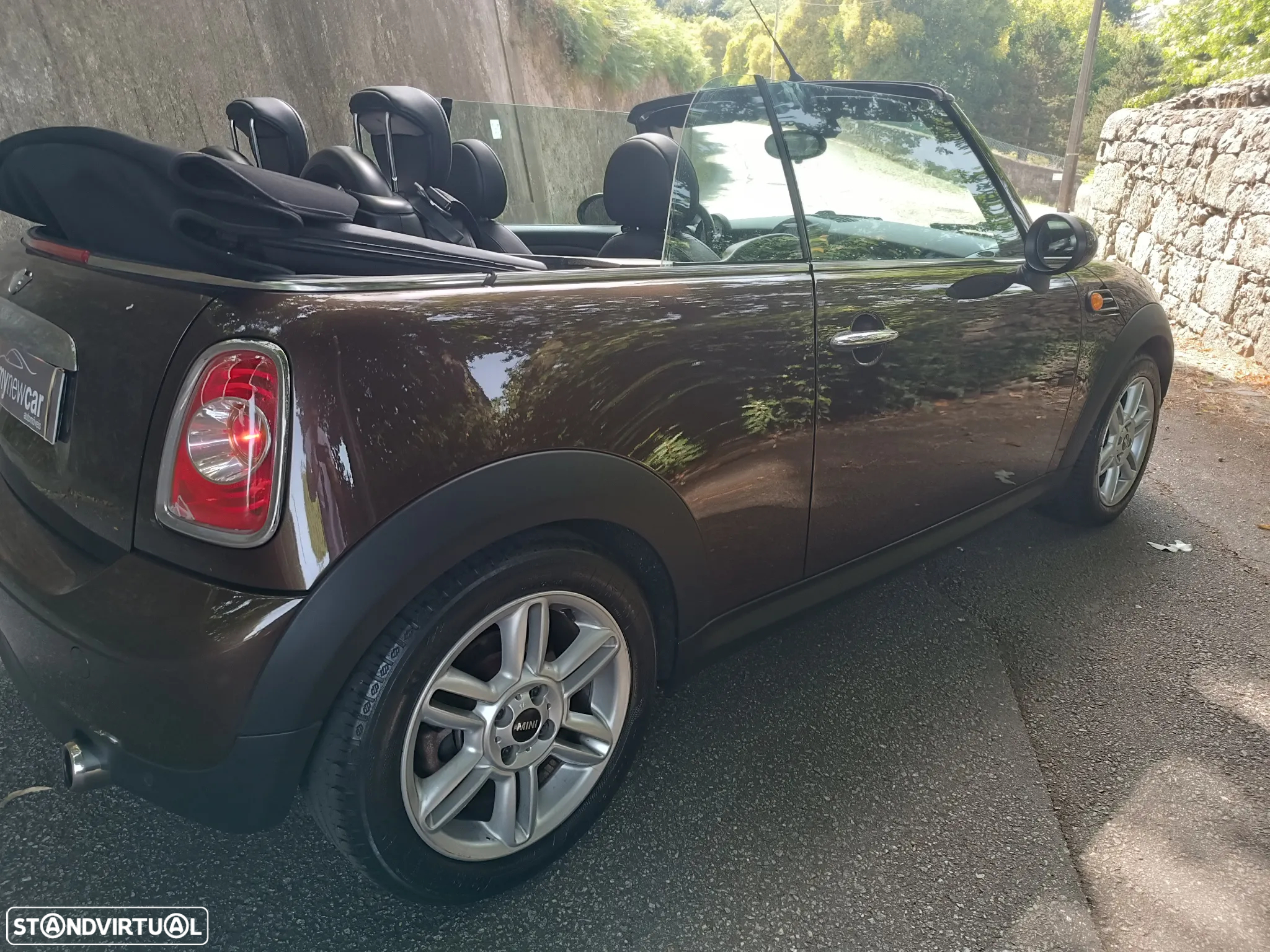 MINI Cabrio Cooper D - 15