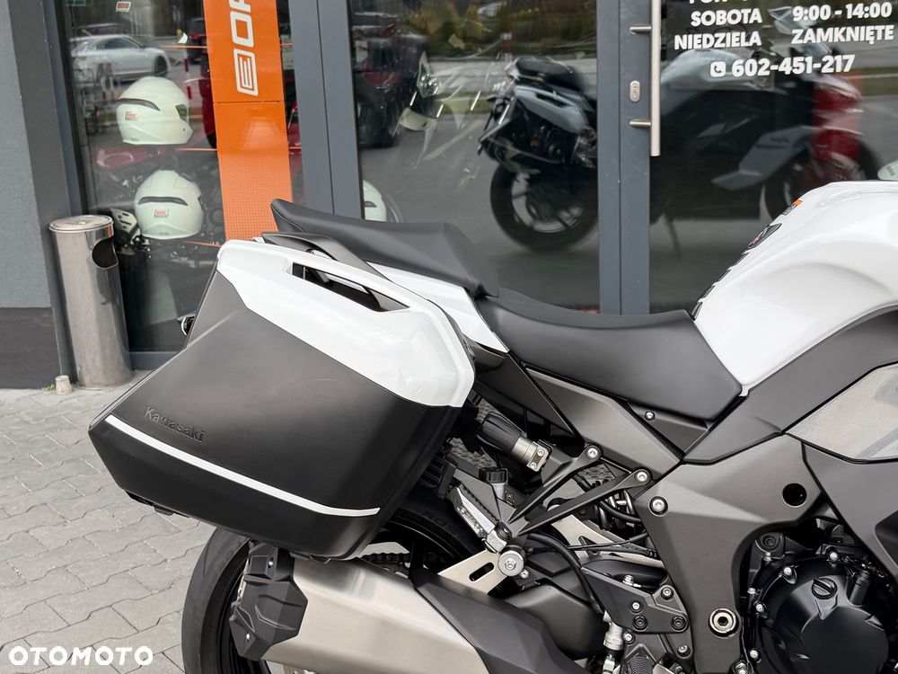 Kawasaki Ninja 1000 SX - 11