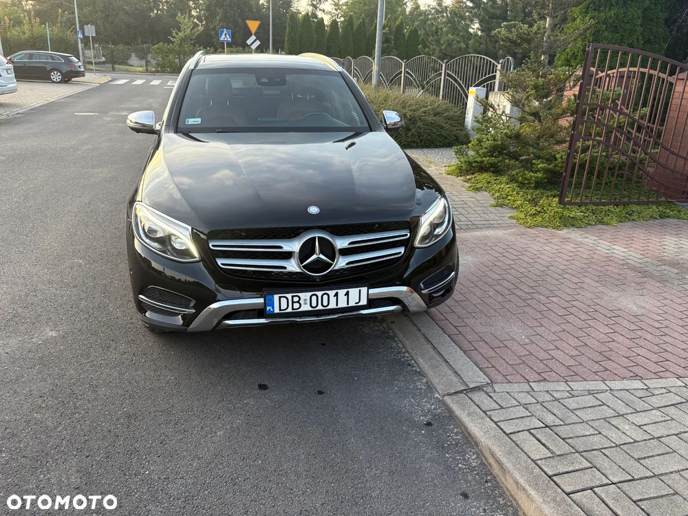 Mercedes-Benz GLC 220 d 4-Matic - 3