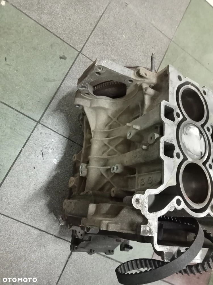 blok silnika citroen peugeot 1.2 thp hn02 kompletny - 5