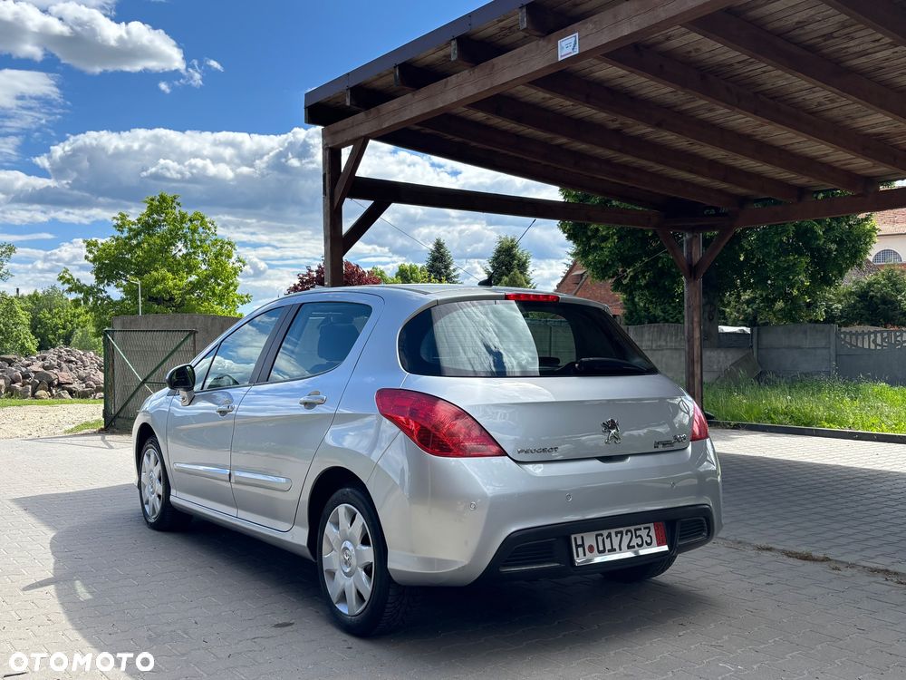 Peugeot 308 - 10