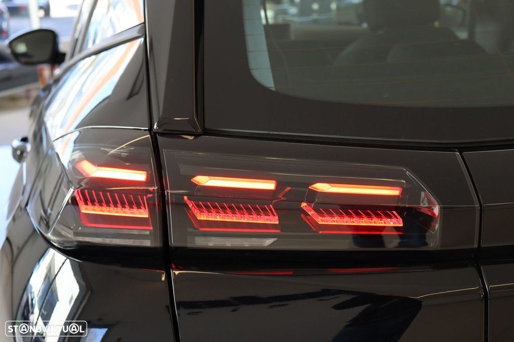 Peugeot 2008 1.2 PureTech Style - 16