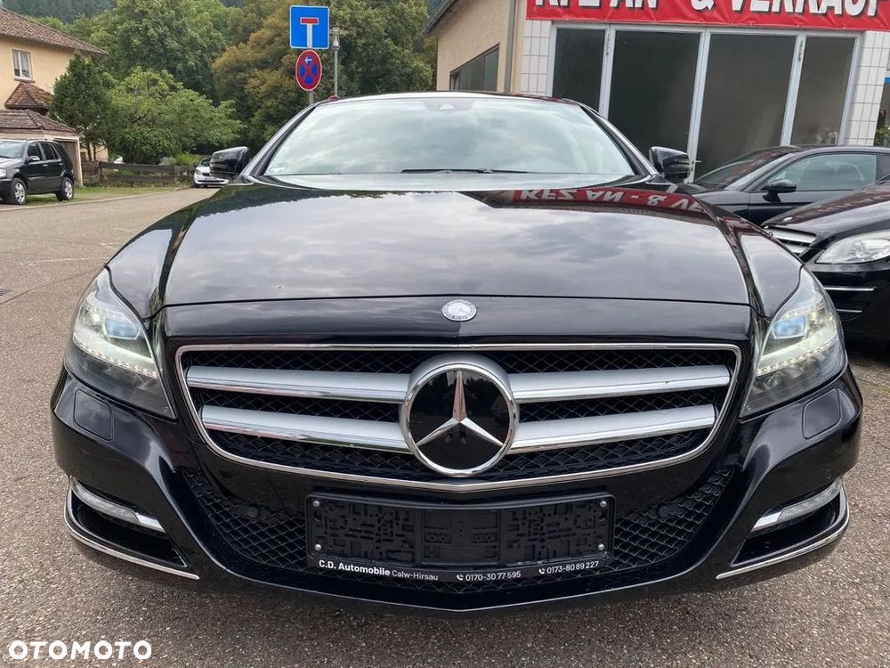 Mercedes-Benz CLS 350 CDI 4-Matic BlueEff - 3