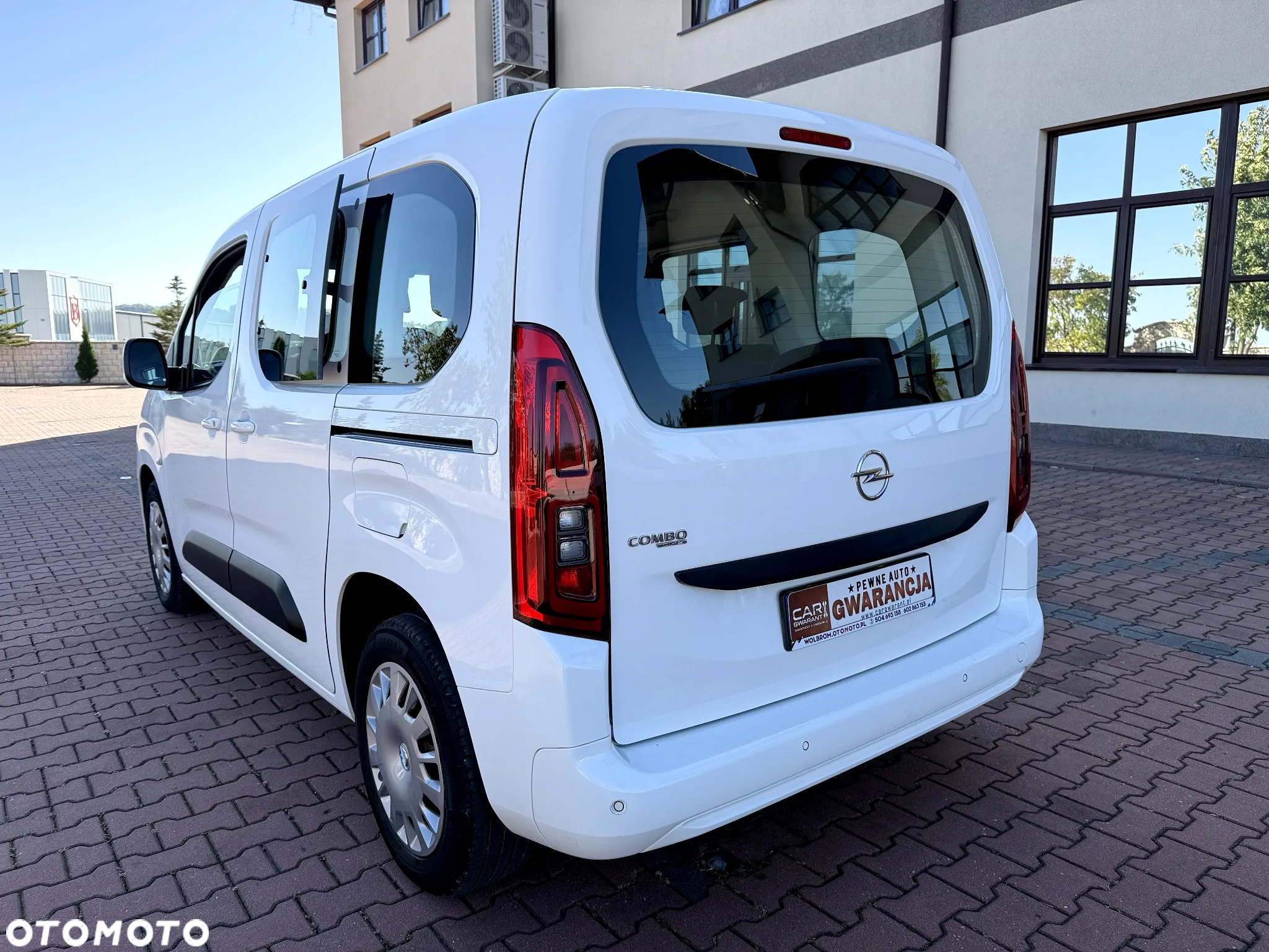 Opel Combo Life 1.5 CDTI Enjoy S&S - 34