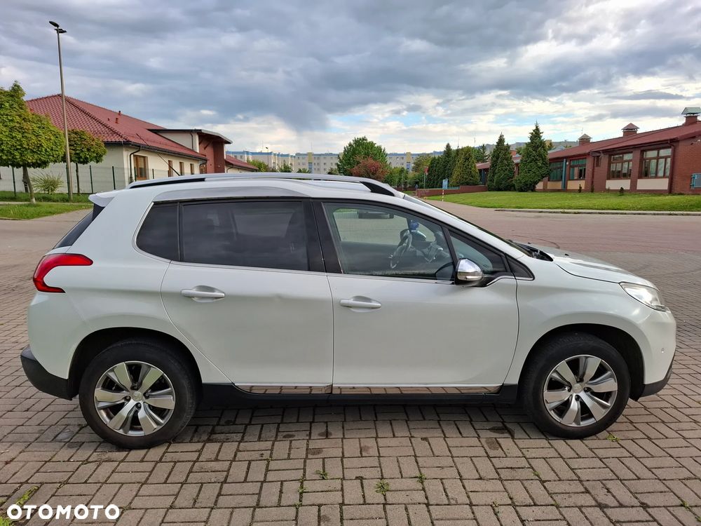 Peugeot 2008 1.6 VTi Allure - 6