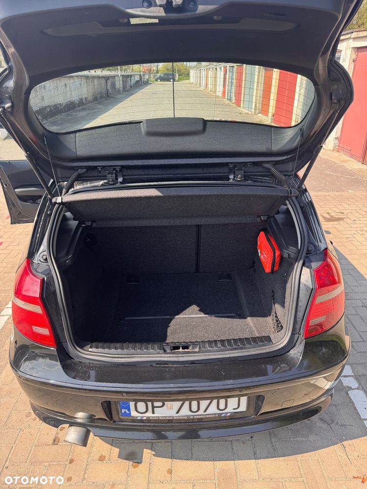 BMW Seria 1 120d - 9